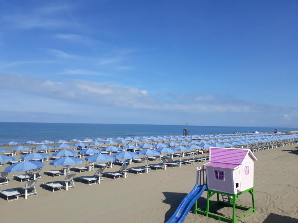 Alberto Quadrilocale A Soli 150M Dal Mare Marina di Castagneto Carducci Kültér fotó