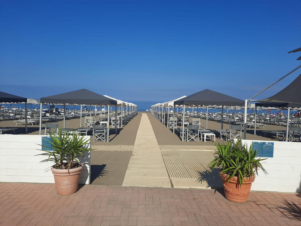 Alberto Quadrilocale A Soli 150M Dal Mare Marina di Castagneto Carducci Kültér fotó